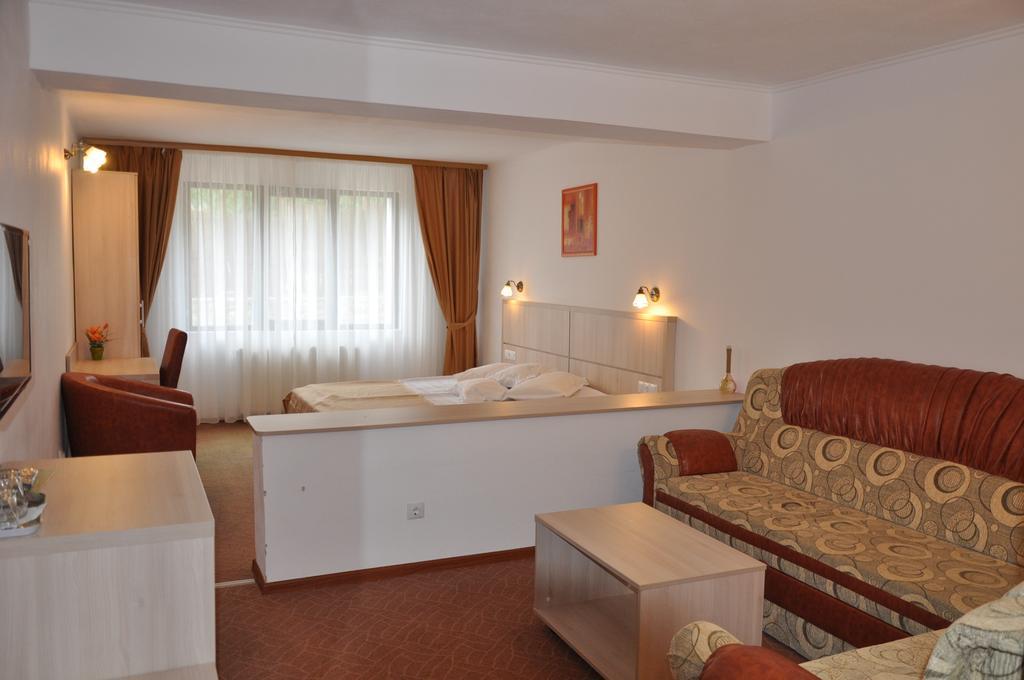 Cabana Claris Văliug Kamer foto