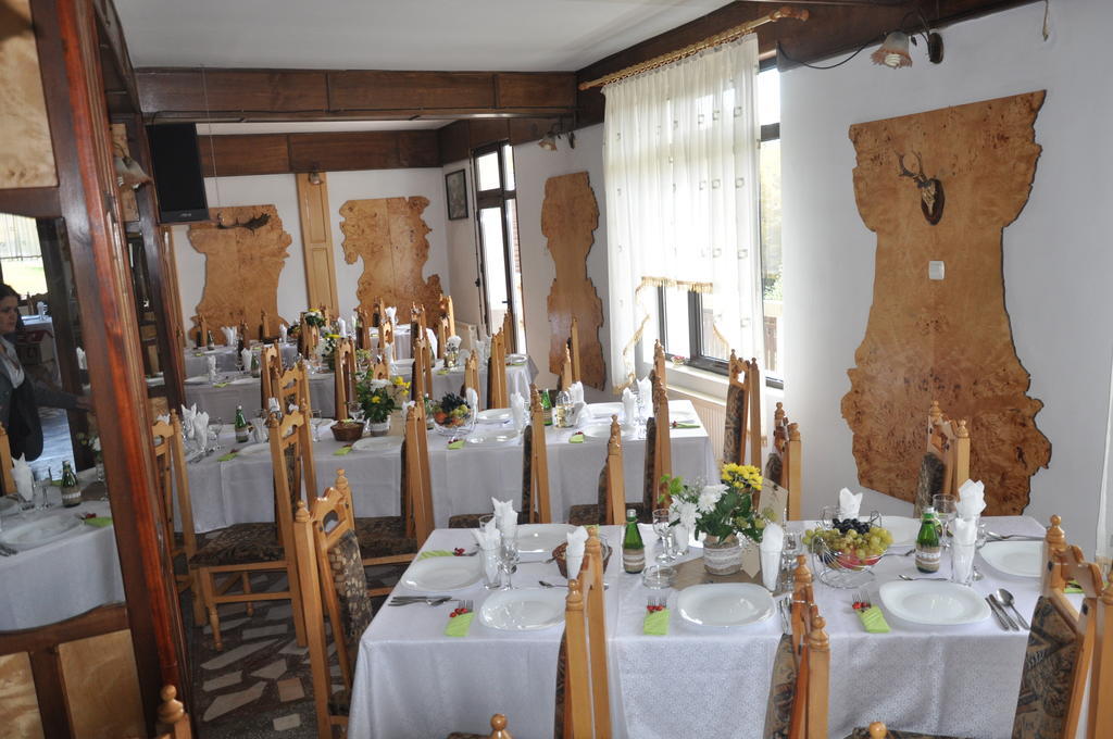 Cabana Claris Văliug Buitenkant foto